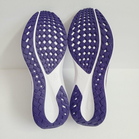 Athletic_Shoes